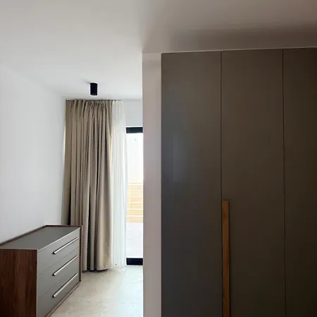 Swieqi Collection, Lux 3br Maisonette, Bbq Lounge , St Julians Is-Swieqi